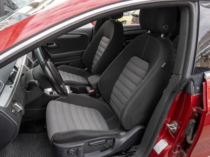 Седан Volkswagen Passat CC 2013 года, 1449000 рублей, Саратов