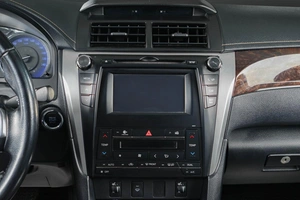 Седан Toyota Camry 2017 года, 2099000 рублей, Тюмень