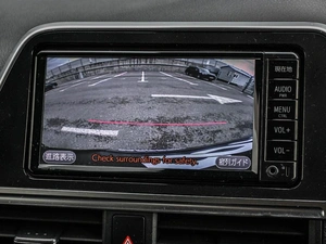 Минивэн Toyota Sienta 2018 года, 1829000 рублей, Кирилловка