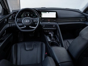 Седан Hyundai Elantra 2024 года, 2299000 рублей, Краснодар