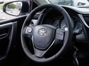 Седан Toyota Corolla 2017 года, 1499000 рублей, Волгоград