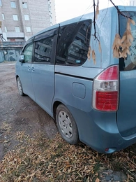 Минивэн Toyota Noah 2008 года, 950000 рублей, Красноярск