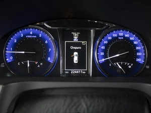 Седан Toyota Camry 2016 года, 2180000 рублей, Омск