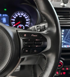 Хетчбэк Kia Rio X-Line 2020 года, 1647000 рублей, Красноярск