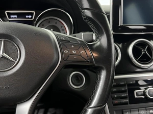 Седан Mercedes-benz CLA-класс 2014 года, 1659900 рублей, Казань