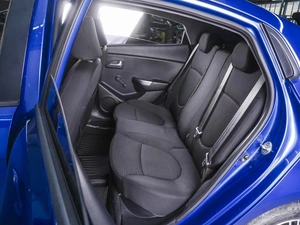 Седан Kia Rio 2011 года, 850000 рублей, Ростов-на-Дону