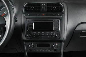 Седан Volkswagen Polo 2013 года, 779000 рублей, Тюмень