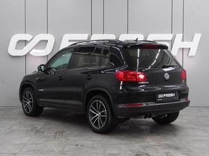 Внедорожник Volkswagen Tiguan 2012 года, 1429000 рублей, Воронеж