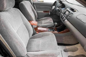 Седан Toyota Camry 2002 года, 899000 рублей, Барнаул