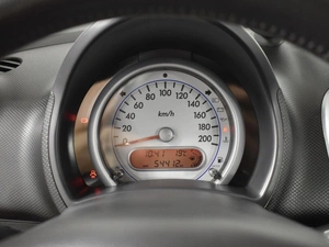 Хетчбэк Suzuki Splash 2011 года, 729900 рублей, Казань