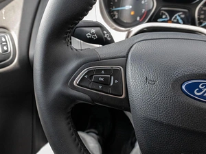 Хетчбэк Ford Focus 2015 года, 950000 рублей, Краснодар