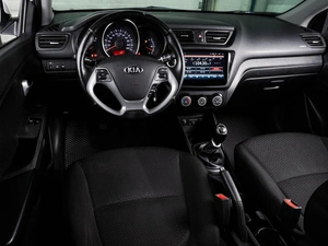 Седан Kia Rio 2017 года, 1192000 рублей, Воронеж
