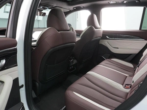 Внедорожник Geely Monjaro 2024 года, 3990000 рублей, Воронеж