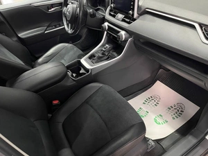 Внедорожник Toyota RAV4 2021 года, 3549000 рублей, Красноярск