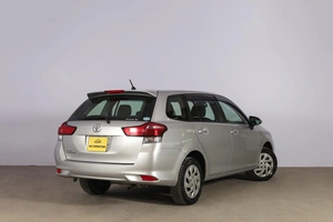 Универсал Toyota Corolla Fielder 2020 года, 1599000 рублей, Новосибирск