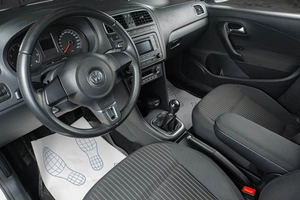 Седан Volkswagen Polo 2013 года, 779000 рублей, Тюмень