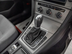 Универсал Volkswagen Golf 2014 года, 1199000 рублей, Красноярск