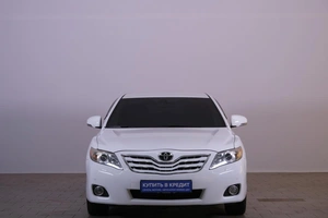 Седан Toyota Camry 2011 года, 1319000 рублей, Омск