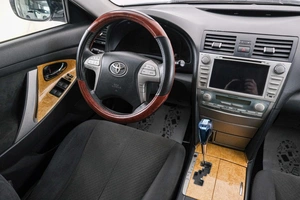 Седан Toyota Camry 2006 года, 1409000 рублей, Красноярск