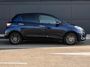Хетчбэк Toyota Vitz 2019 года, 1159000 рублей, Кирилловка