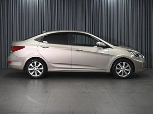Седан Hyundai Solaris 2011 года, 749000 рублей, Ставрополь