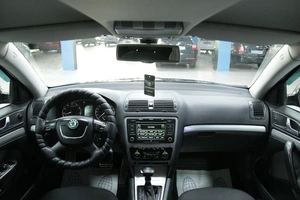 Универсал Skoda Octavia 2009 года, 658000 рублей, Солонцы