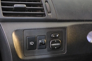 Минивэн Toyota Verso 2009 года, 919000 рублей, Омск