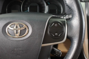 Седан Toyota Camry 2012 года, 1999000 рублей, Пермь