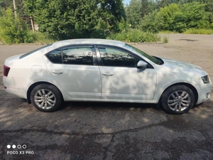 Лифтбек Skoda Octavia 2015 года, 1450000 рублей, Дивногорск