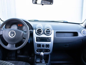 Хетчбэк Renault Sandero 2013 года, 749000 рублей, Петрозаводск