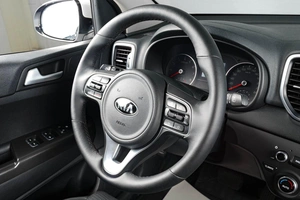 Внедорожник Kia Sportage 2017 года, 1899000 рублей, Тюмень