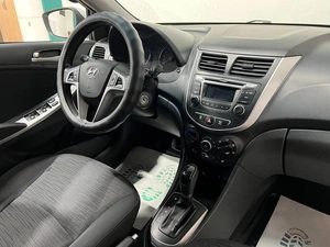 Хетчбэк Hyundai Solaris 2014 года, 999000 рублей, Красноярск