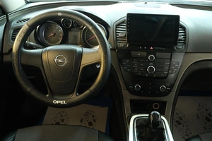 Седан Opel Insignia 2013 года, 1049000 рублей, Омск