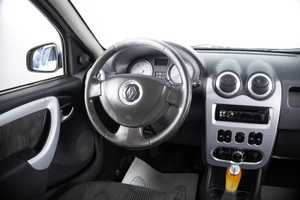 Хетчбэк Renault Sandero 2011 года, 379000 рублей, Пермь