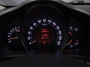 Внедорожник Kia Sportage 2012 года, 1365000 рублей, Омск