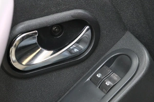 Внедорожник Nissan Terrano 2014 года, 999000 рублей, Омск