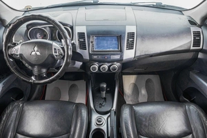 Внедорожник Mitsubishi Outlander 2008 года, 1249000 рублей, Барнаул