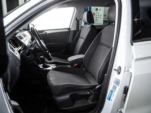 Внедорожник Volkswagen Tiguan 2019 года, 2349000 рублей, Волгоград