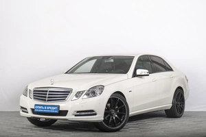 Седан Mercedes-benz E-класс 2011 года, 1769000 рублей, Томск
