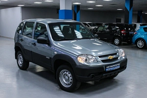 Внедорожник Chevrolet Niva 2016 года, 758000 рублей, Солонцы