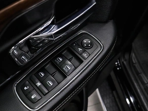 Пикап Dodge Ram 2013 года, 4100000 рублей, Красноярск
