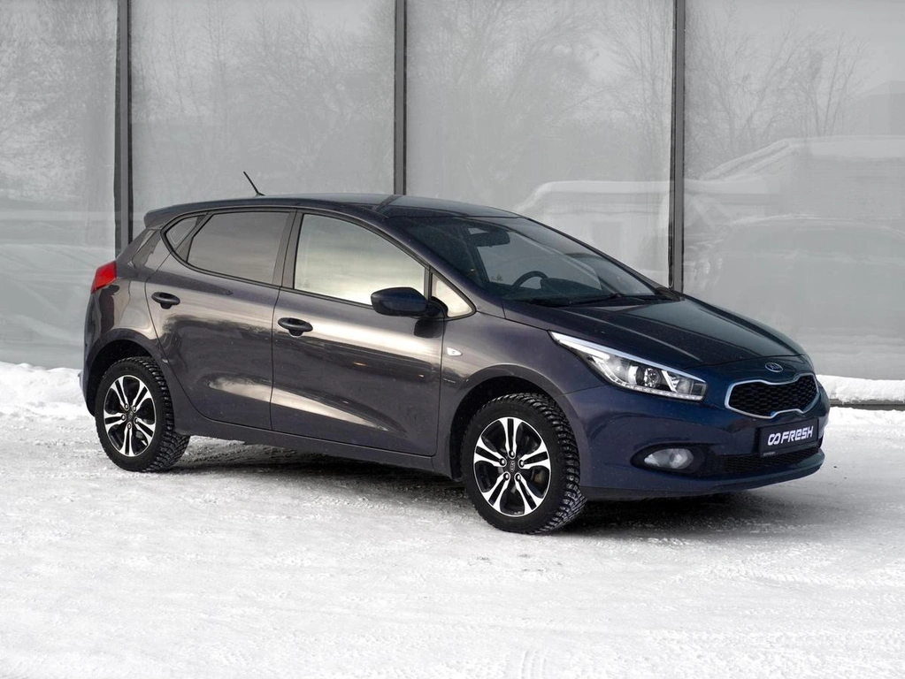 Хетчбэк Kia Ceed 2013 года, 1325000 рублей, Тверь