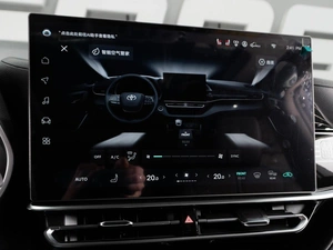 Внедорожник Toyota Highlander 2026 года, 5630000 рублей, Тюмень