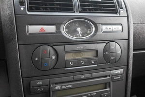 Седан Ford Mondeo 2006 года, 389000 рублей, Барнаул