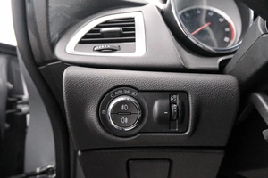 Хетчбэк Opel Astra GTC 2012 года, 899000 рублей, Красноярск