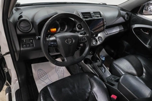 Внедорожник Toyota RAV4 2012 года, 1649000 рублей, Новокузнецк