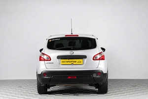 Внедорожник Nissan Qashqai 2010 года, 1039000 рублей, Челябинск