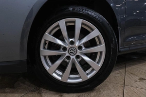 Седан Volkswagen Jetta 2009 года, 739000 рублей, Новокузнецк