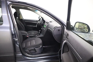 Хэтчбек Skoda Octavia 2013 года, 990000 рублей, Брянск