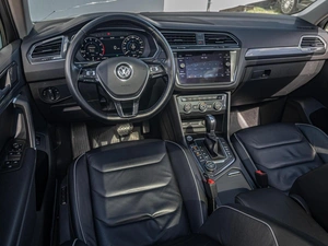 Внедорожник Volkswagen Tiguan 2017 года, 2499000 рублей, Краснодар
